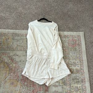 LIKE NEW ALL IN MOTION MATCHING SET WOMENS XL